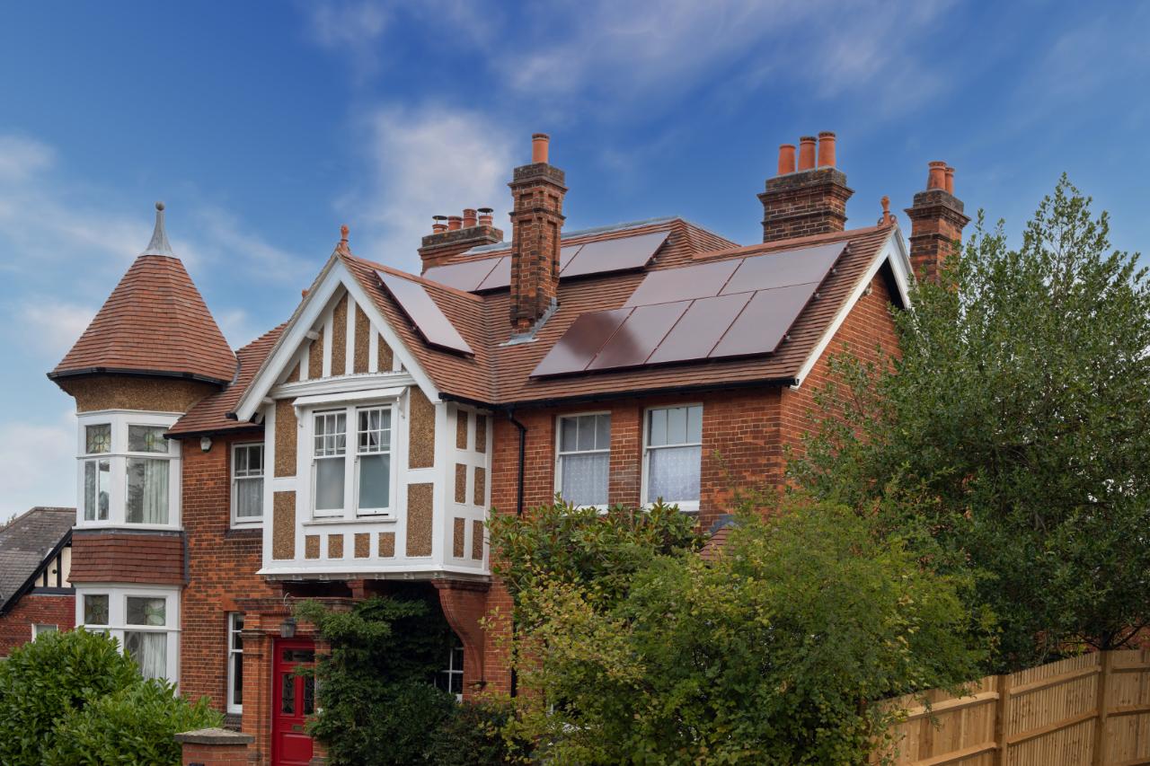 Solar panel installer in Essex | Good Energy