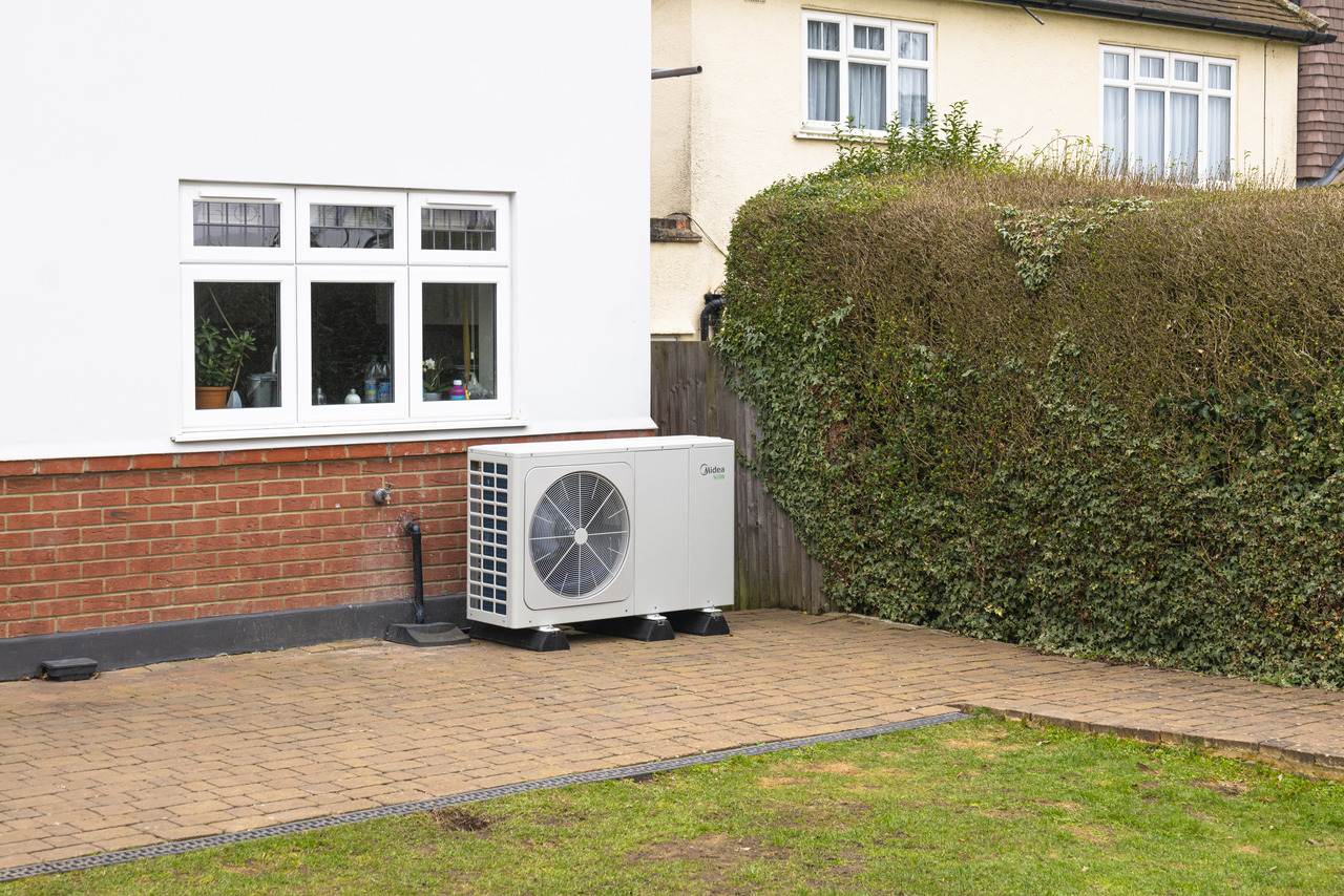 Frequently Asked Questions Air Source Heat Pumps Good Energy
